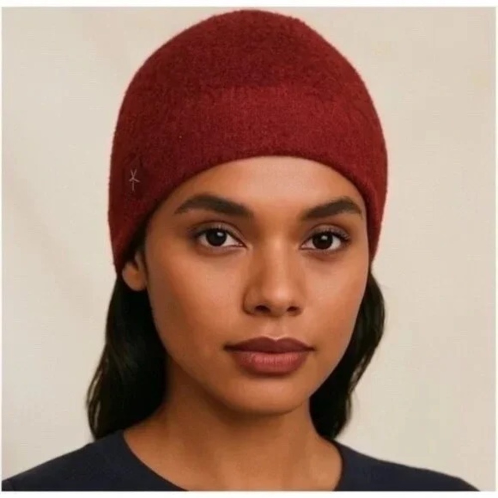 Barefoot Dreams CozyChic Lite Confetti Beanie Hat Women One Size Red Knitted Cap - Picture 2 of 4